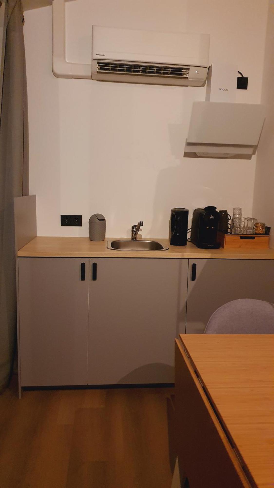 TytsjerkHippe Schuur住宿加早餐旅馆 外观 照片